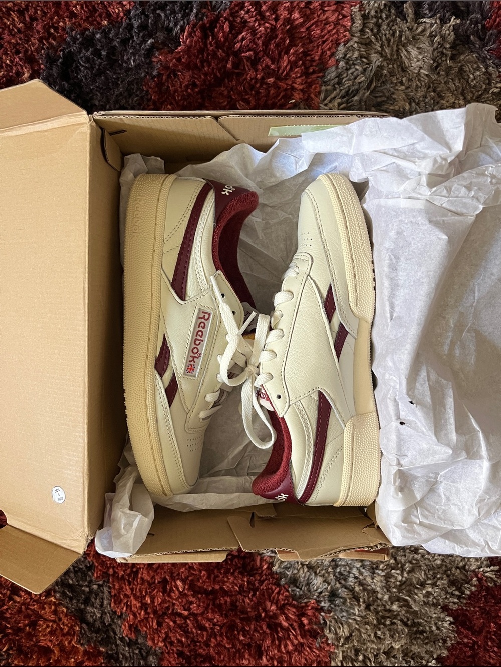 New Reebok Club C Revenge Vintage Sneakers in Burgundy W6/M4.5